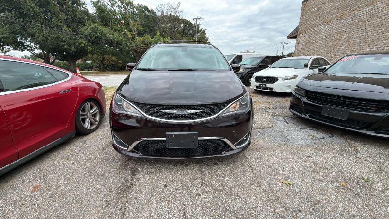 2017 Chrysler Pacifica Touring-L for sale in Glen Burnie, MD