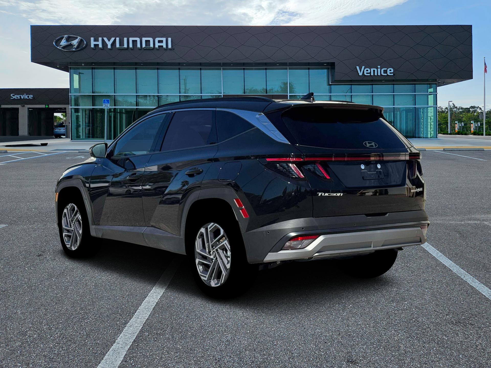 2026 Hyundai TUCSON HYBRID Limited - Image 5