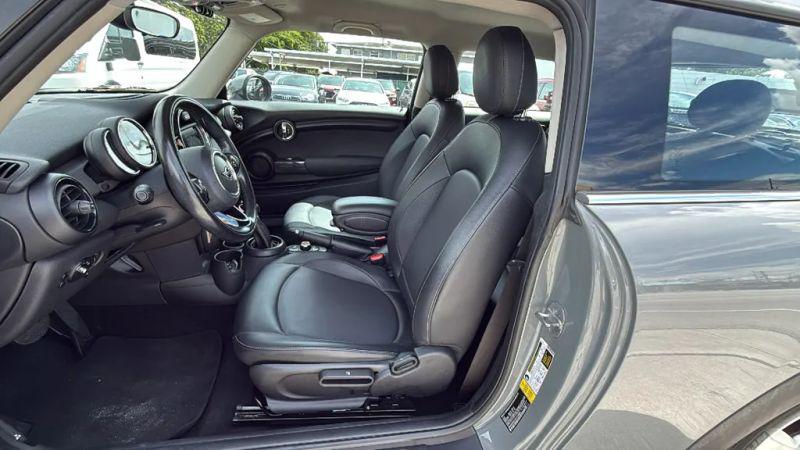 2019 MINI Hardtop Cooper