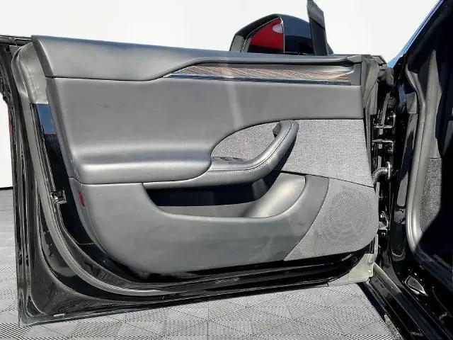 2022 Tesla Model S Dual Motor All-Wheel Drive