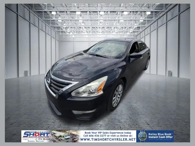 2014 Nissan Altima 2.5 S for sale in Hazard, KY