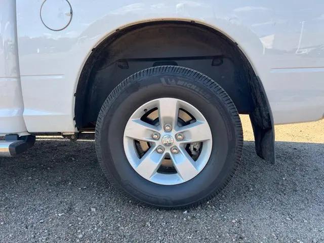 2020 Ram 1500 SLT Crew Cab 4x4 57 Box