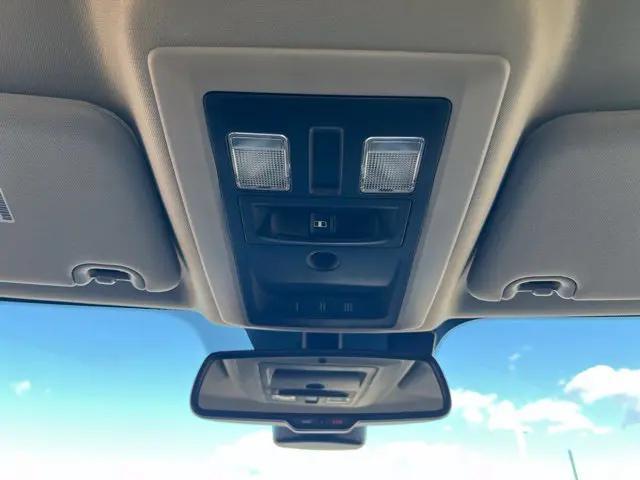 2020 Ram 1500 SLT Crew Cab 4x4 57 Box