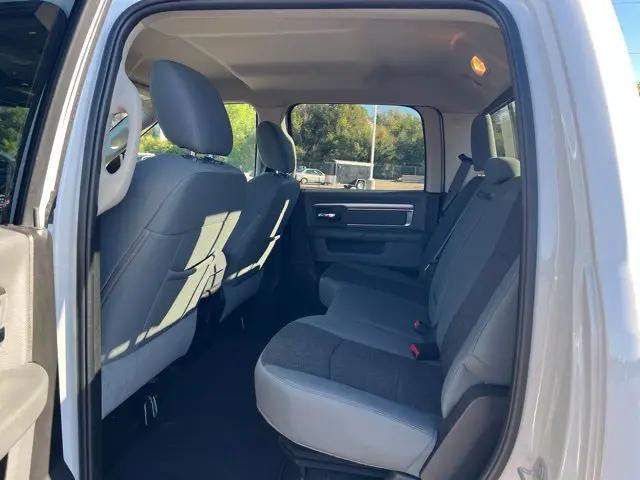 2020 Ram 1500 SLT Crew Cab 4x4 57 Box