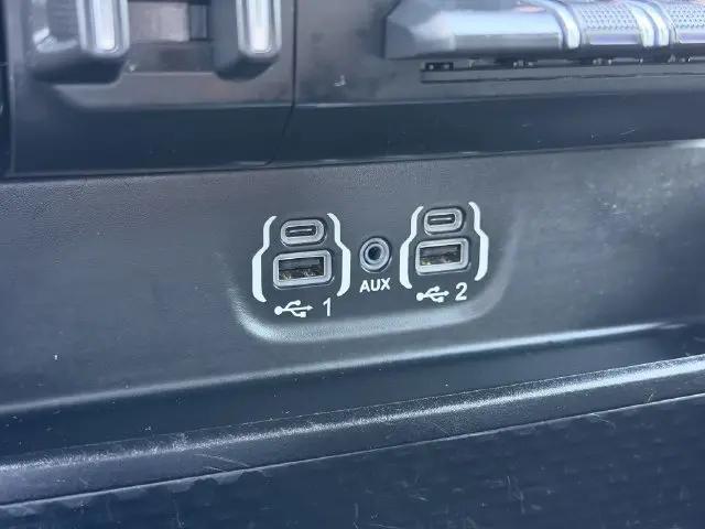 2020 Ram 1500 Rebel Crew Cab 4x4 57 Box