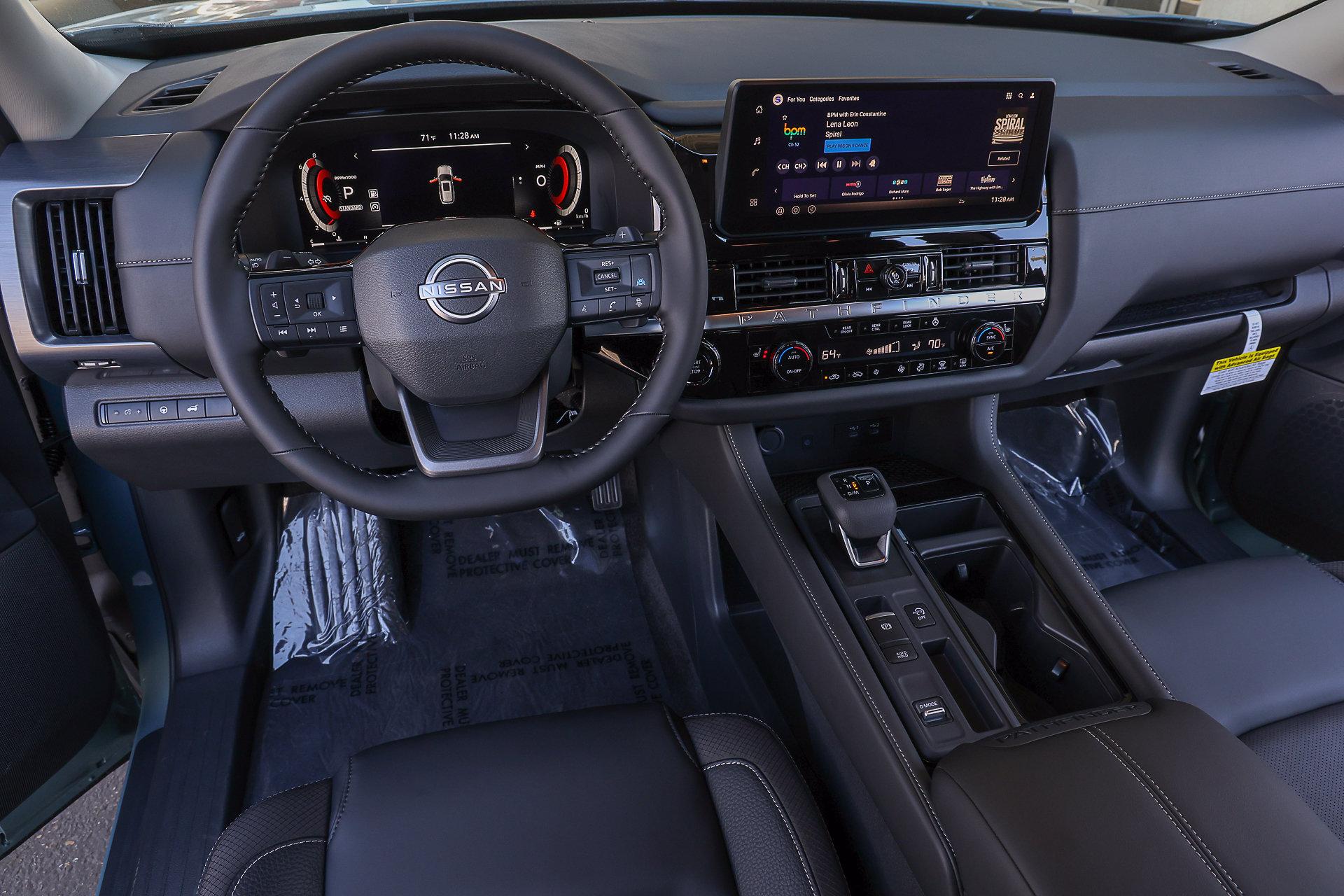 2026 Nissan Pathfinder SL - Photo 22