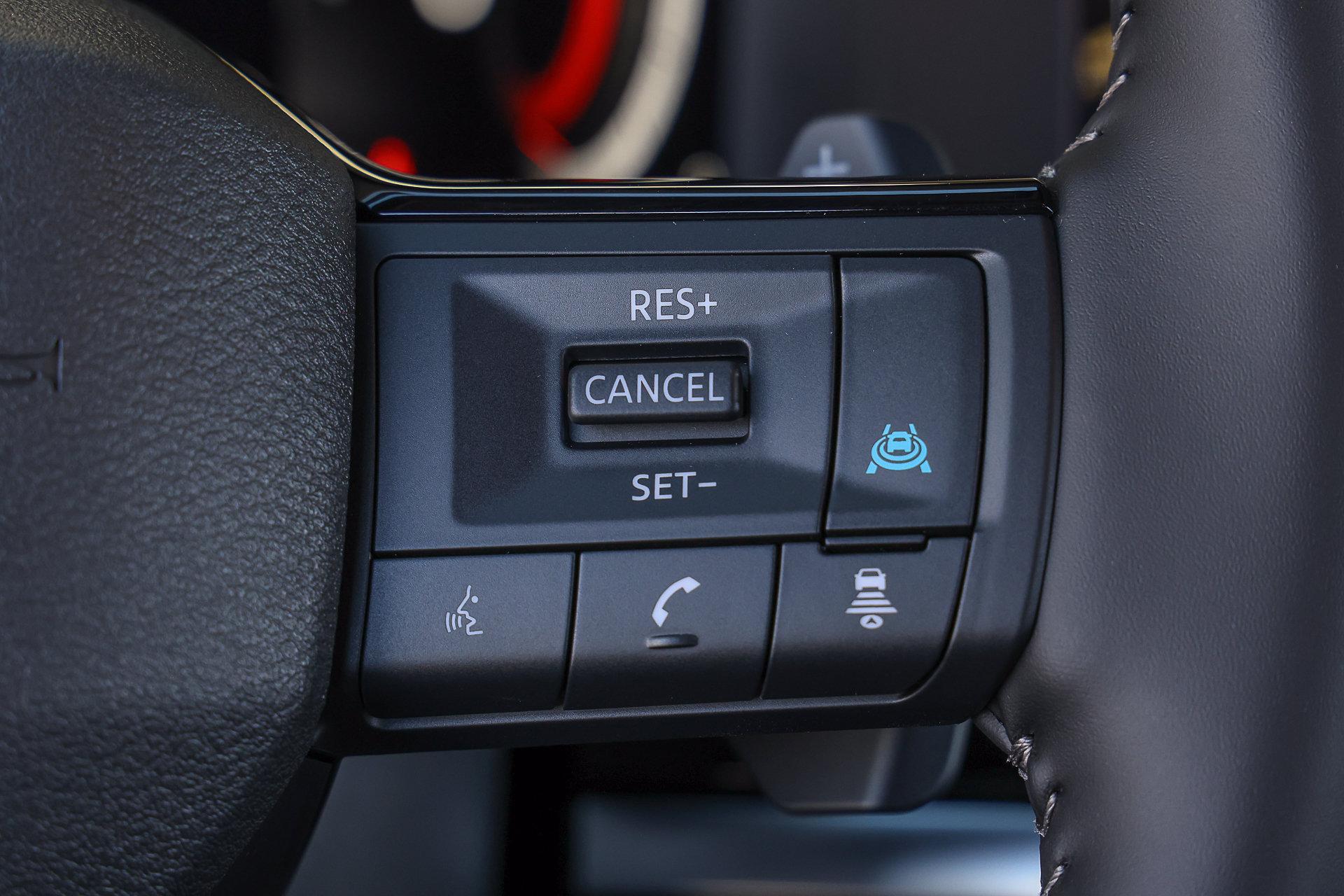 2026 Nissan Pathfinder SL - Photo 24