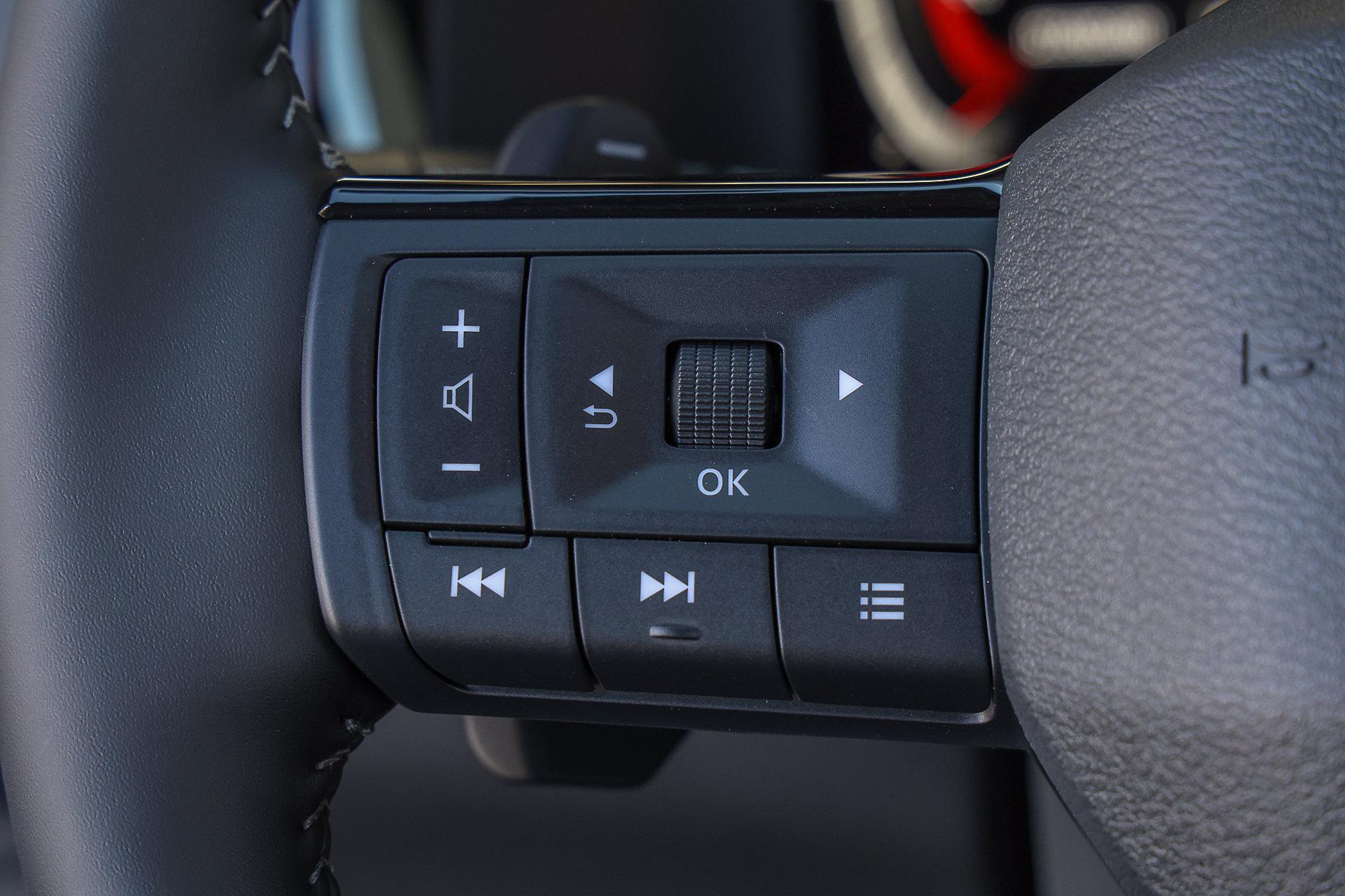 2026 Nissan Pathfinder SL - Photo 25