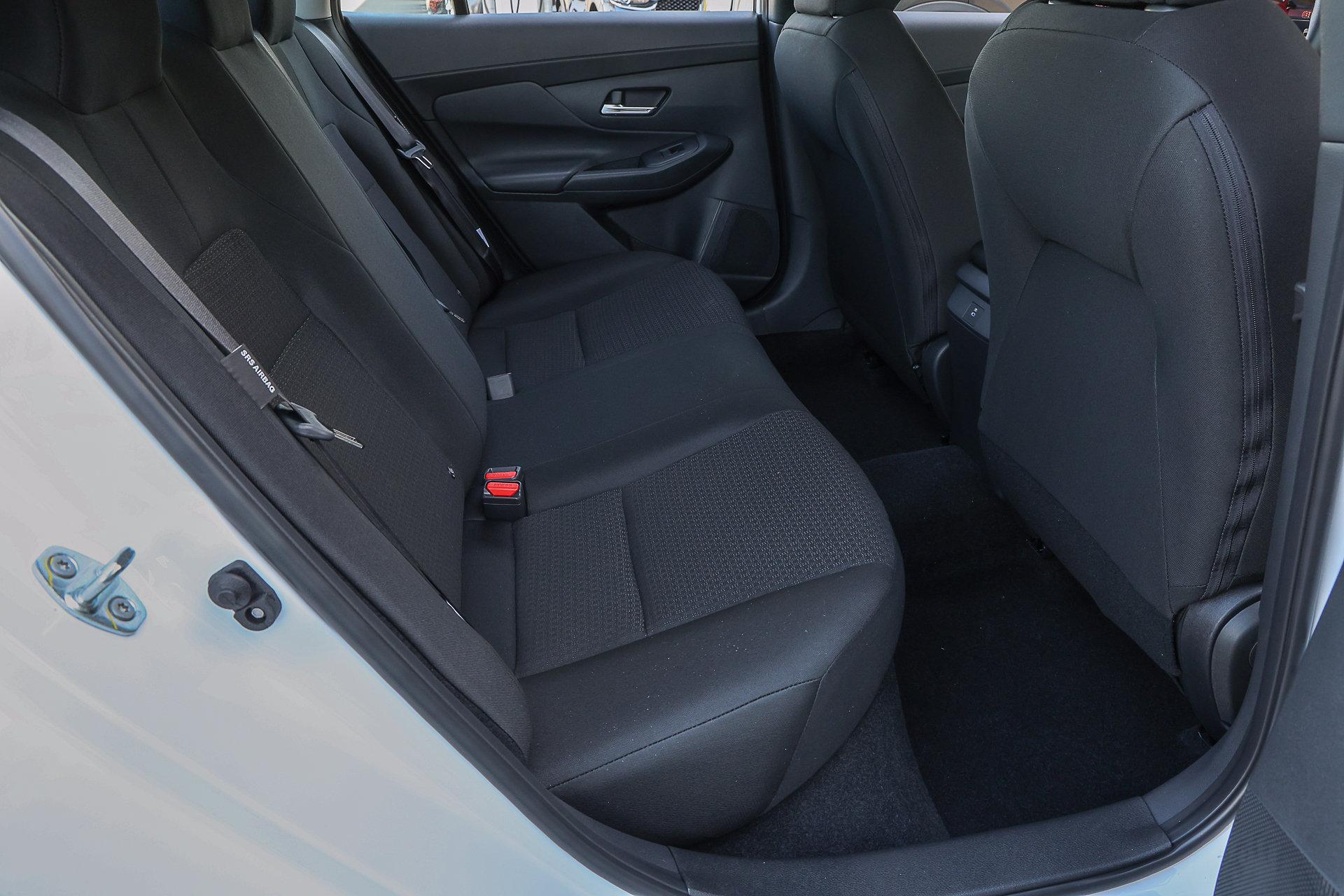 2027 Nissan Sentra S - Photo 28