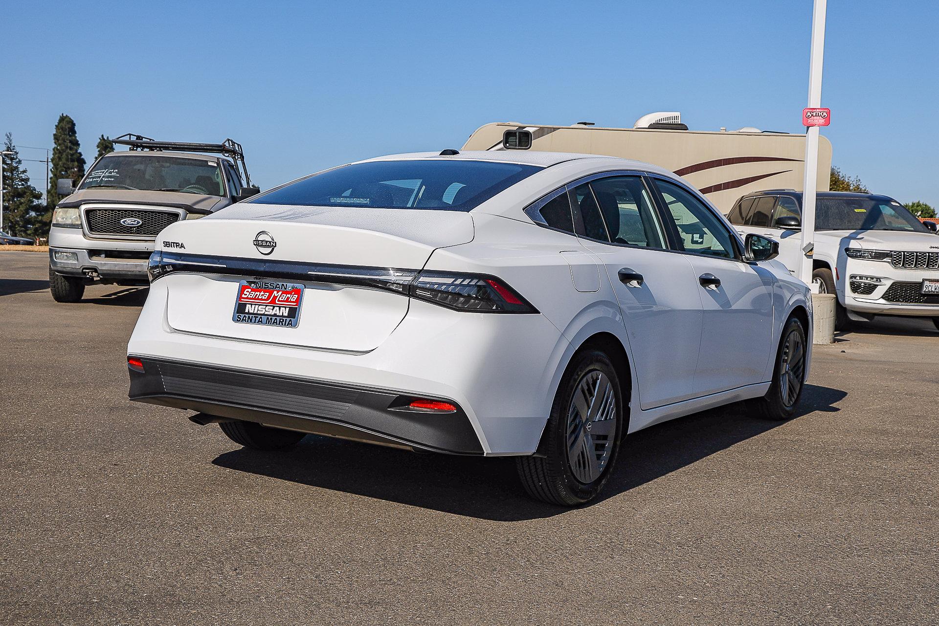 2027 Nissan Sentra S - Photo 4