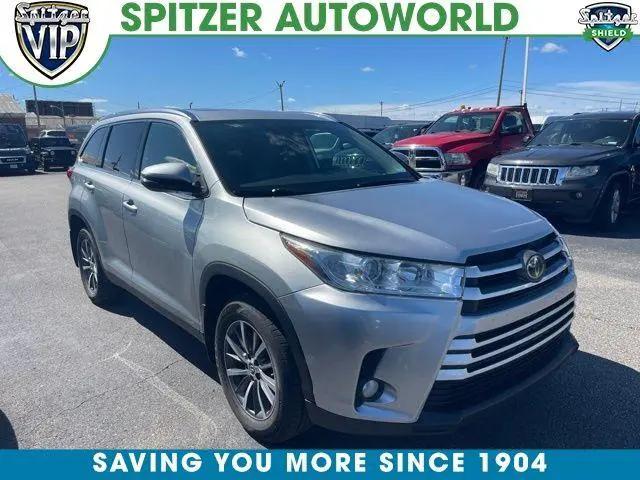 2019 Toyota Highlander XLE for sale in Cleveland, OH