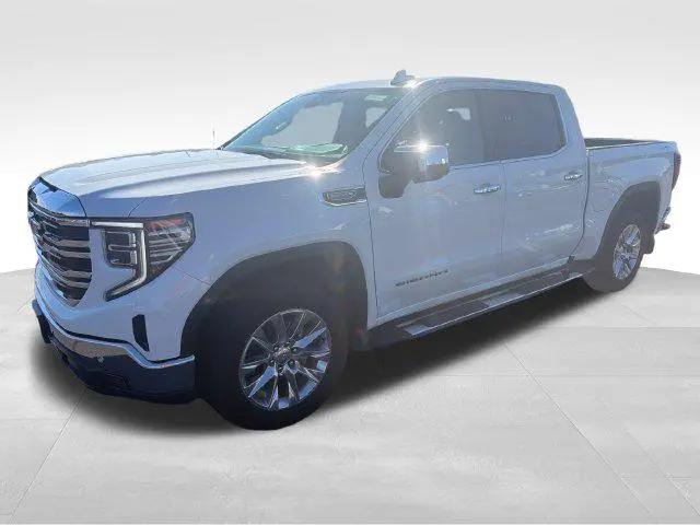 2023 GMC Sierra 1500 4WD Crew Cab Short Box SLT for sale in Wisconsin Rapids, WI