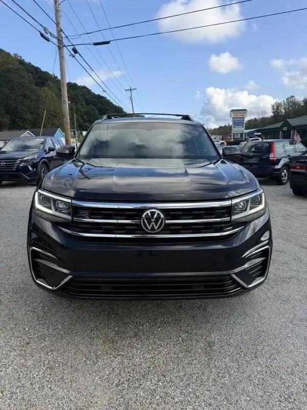 2021 Volkswagen Atlas 3.6L V6 SE w/Technology R-Line for sale in Nelsonville, OH
