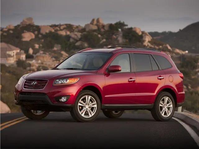 2011 Hyundai Santa Fe SE for sale in Danbury, CT