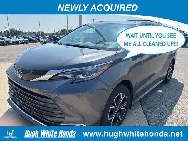 2025 Toyota Sienna Platinum for sale in Columbus, OH