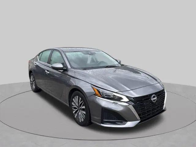 2024 Nissan Altima SV FWD for sale in Jefferson City, MO
