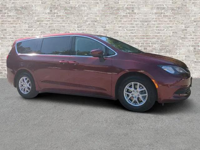2017 Chrysler Pacifica LX for sale in Midlothian, VA