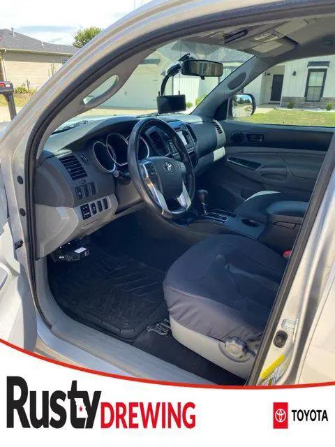 2013 Toyota Tacoma PreRunner V6 for sale in Jefferson City, MO