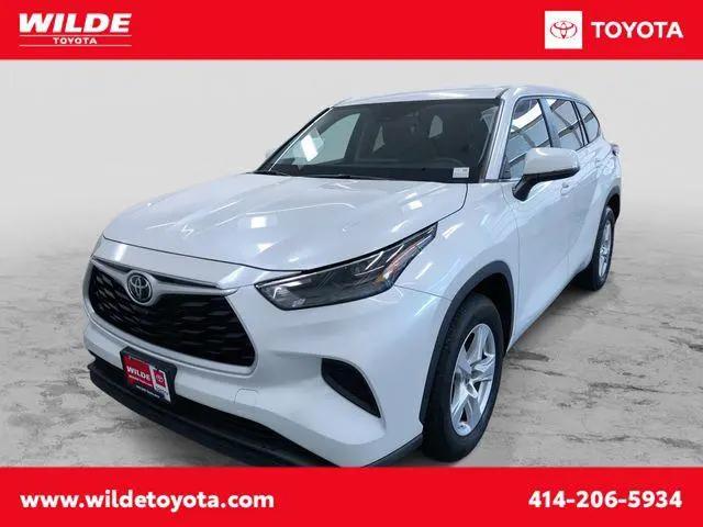 2023 Toyota Highlander L for sale in West Allis, WI