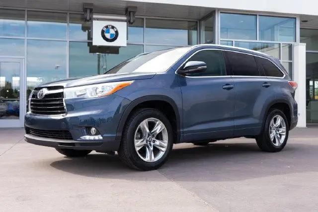 2016 Toyota Highlander Limited V6 for sale in Glendale, WI