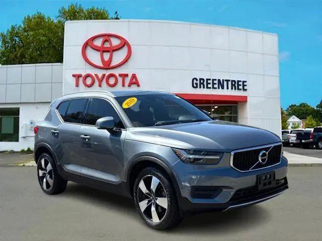 2019 Volvo XC40 T5 Momentum for sale in Danbury, CT