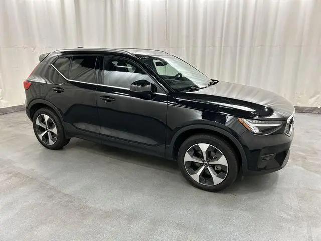 2024 Volvo XC40 B5 Plus Bright Theme for sale in Waterbury, CT
