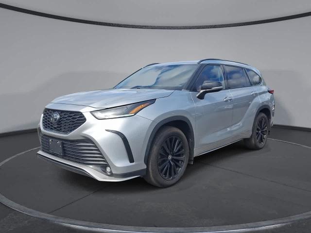 2023 Toyota Highlander L for sale in Eatontown, NJ