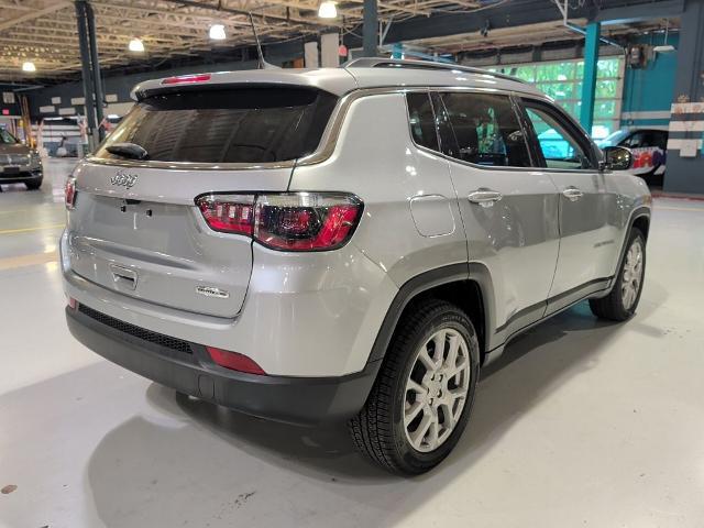 2022 Jeep Compass Latitude Lux 4x4