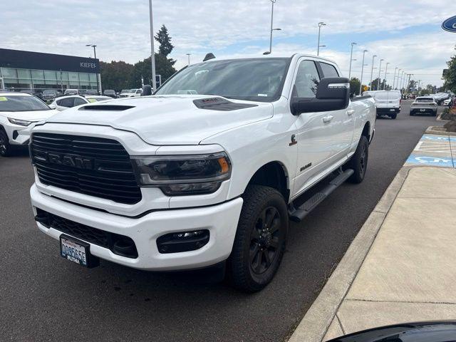 2024 Ram 3500 Laramie Crew Cab 4x4 64 Box
