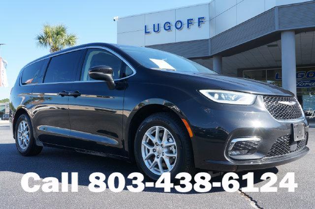 2023 Chrysler Pacifica Touring L for sale in Lugoff, SC