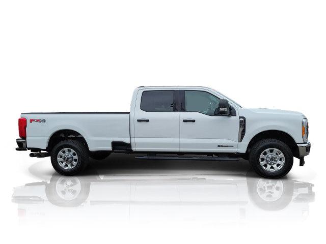 2023 Ford F-350 XLT