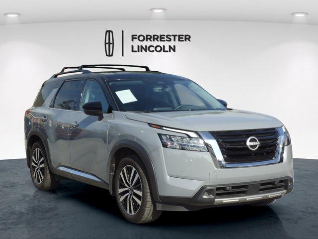 2023 Nissan Pathfinder Platinum 4WD for sale in Chambersburg, PA