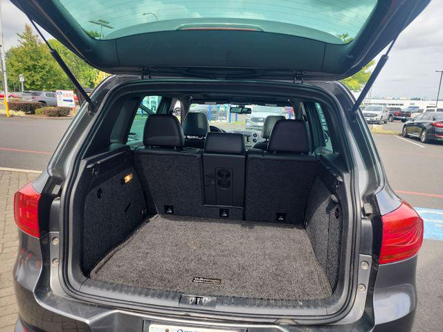 2014 Volkswagen Tiguan R-Line