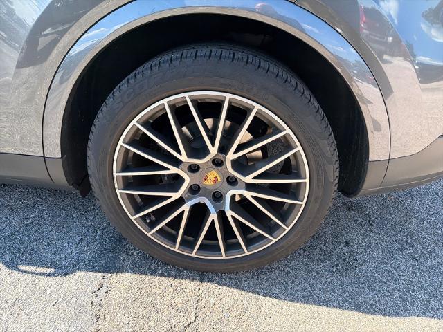 2020 Porsche Cayenne Base