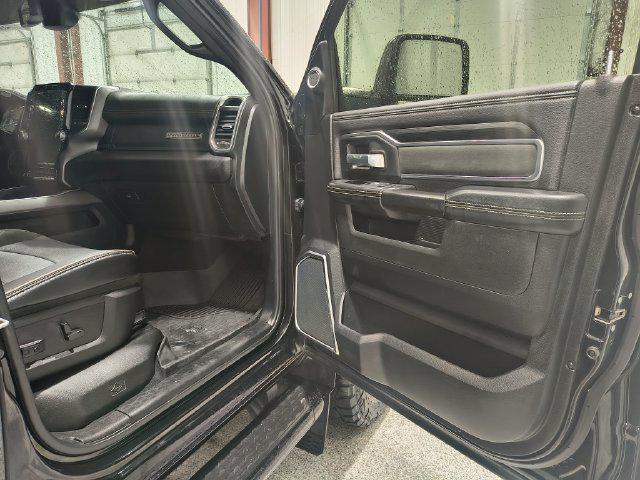2024 Ram 2500 Laramie Crew Cab 4x4 64 Box