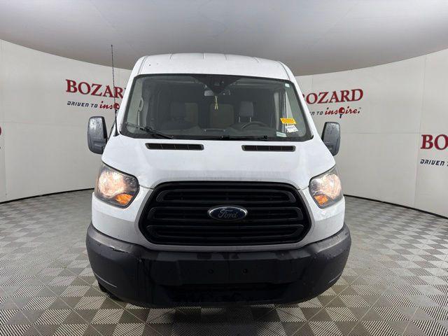 2019 Ford Transit 148 WB Medium Roof Cargo
