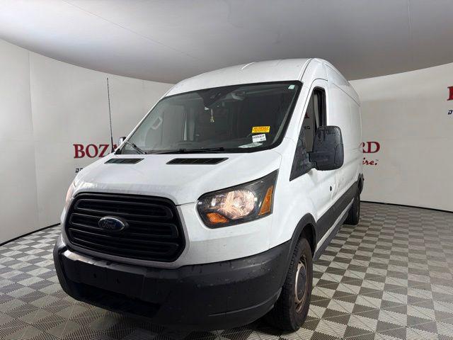 2019 Ford Transit 148 WB Medium Roof Cargo