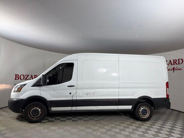 2019 Ford Transit 148 WB Medium Roof Cargo