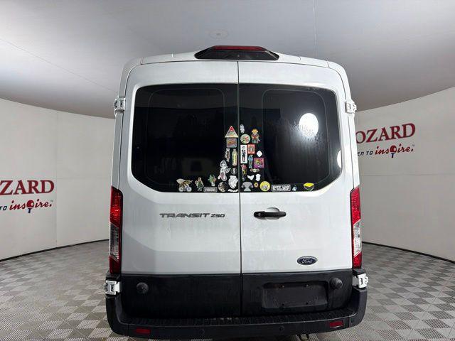2019 Ford Transit 148 WB Medium Roof Cargo