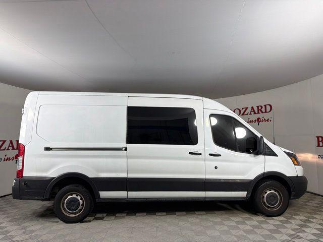 2019 Ford Transit 148 WB Medium Roof Cargo