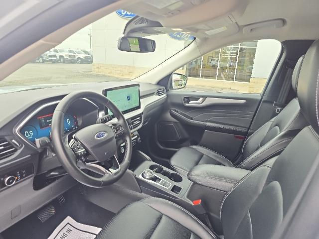 2025 Ford Escape Platinum