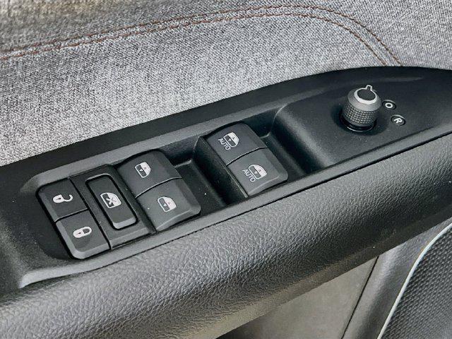 2022 Jeep Compass Latitude Lux 4x4