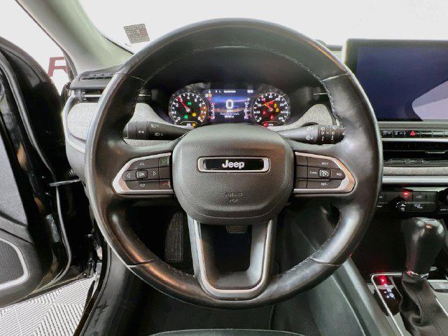 2022 Jeep Compass Latitude Lux 4x4