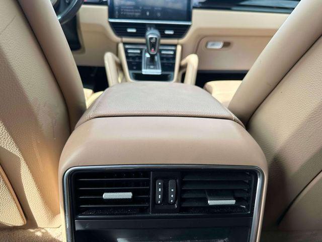 2019 Porsche Cayenne Base