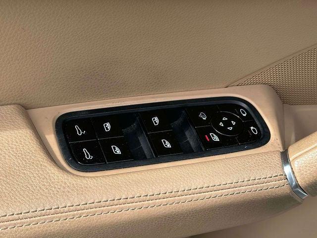2019 Porsche Cayenne Base