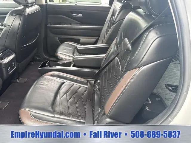 2022 Nissan Pathfinder Platinum 4WD