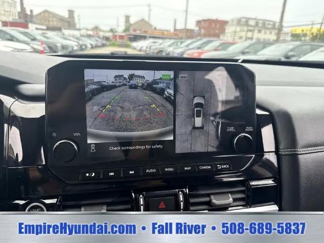2022 Nissan Pathfinder Platinum 4WD