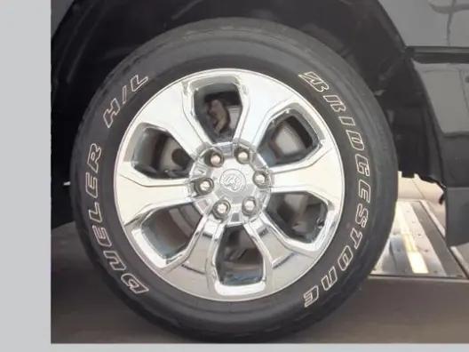 2023 Ram 1500 Big Horn Crew Cab 4x4 57 Box