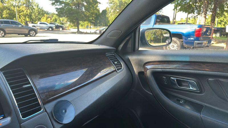 2014 Ford Taurus Limited