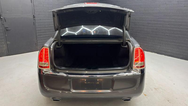 2013 Chrysler 300 300C